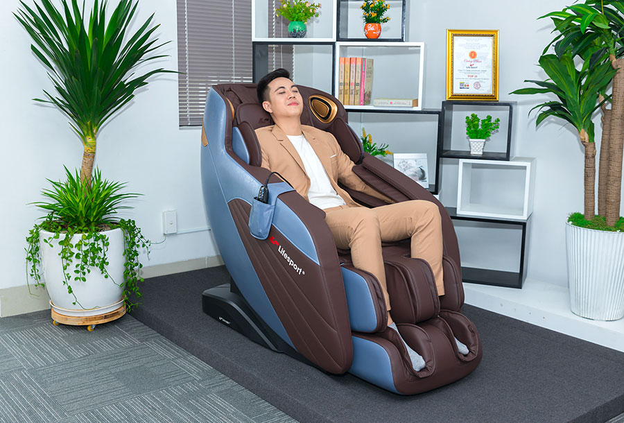Ghế massage phổ thông Lifesport mang đến phút giây tư giản thoải mái