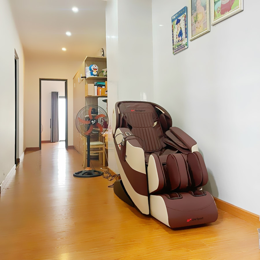 Anh Tân Ở Khánh Hòa Mua Ghế Massage LS-789 Tặng Sinh Nhật Vợ