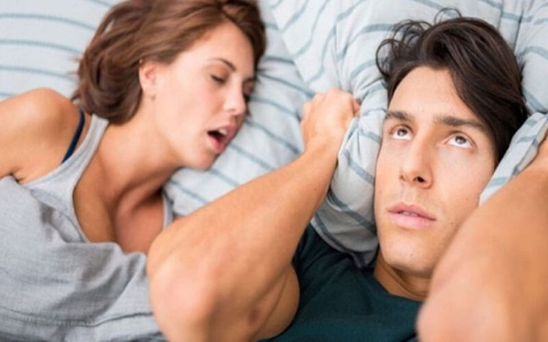 cách chữa ngủ ngáy ở phụ nữ